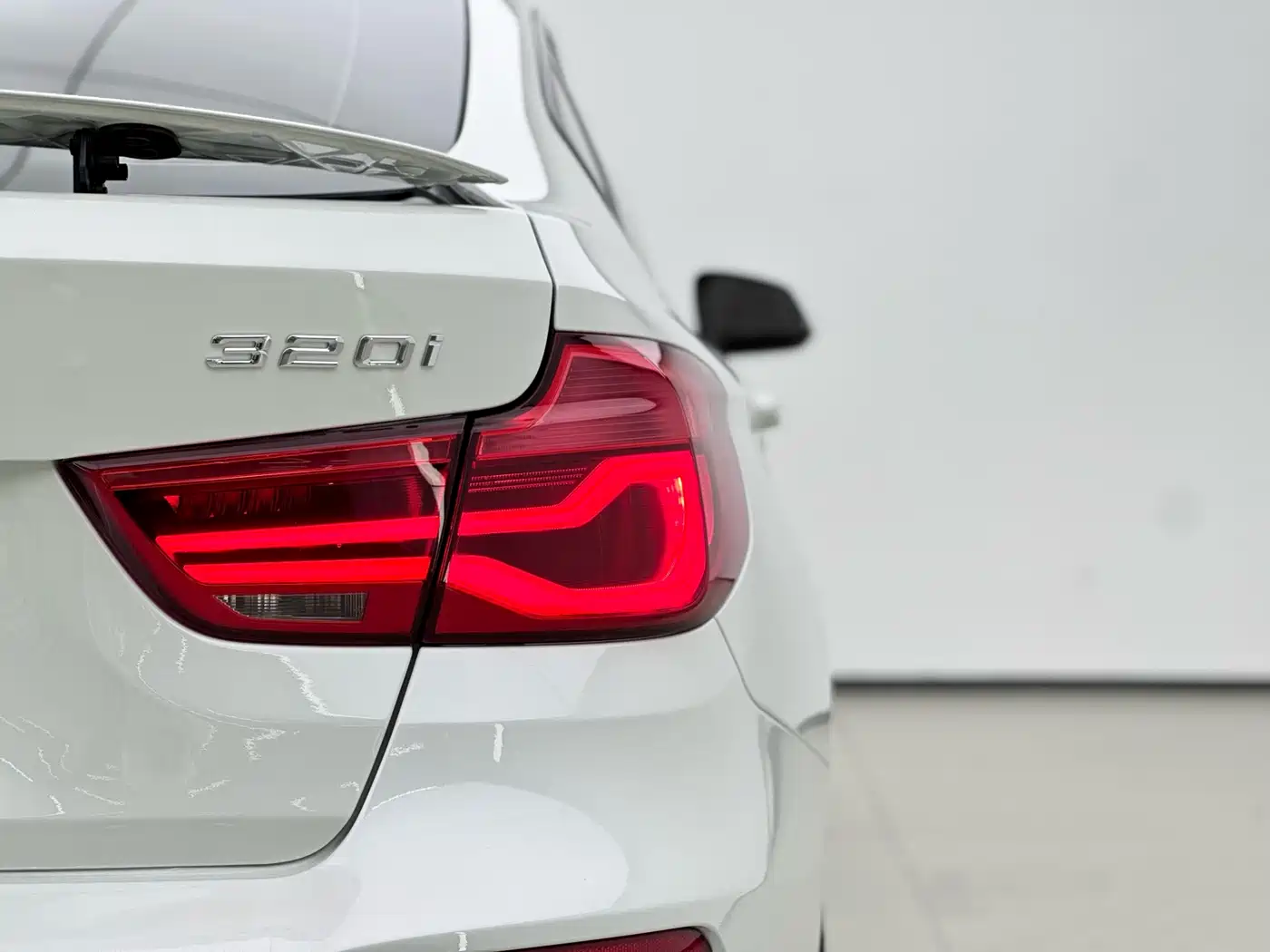 BMW 3 Series GT 2016 320i Fashion Style фото 16