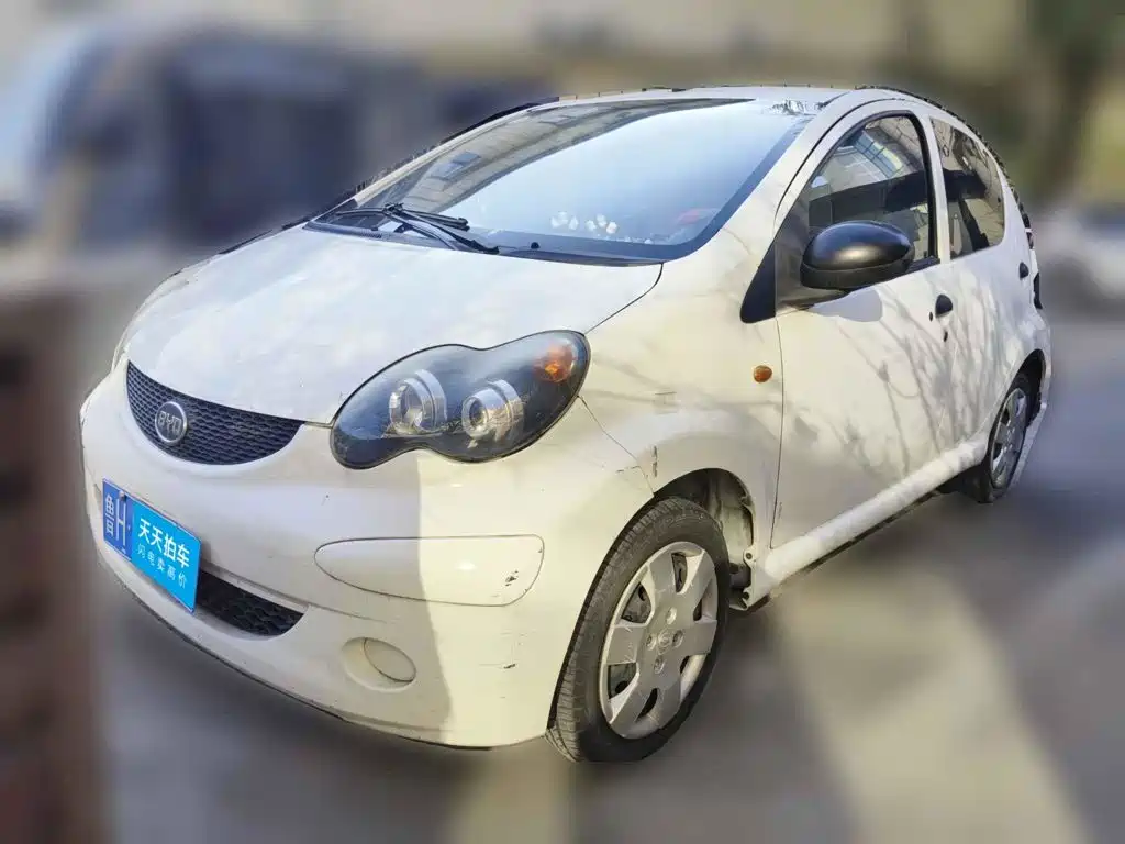 BYD F0 2013 2012 1.0L Yue Cool