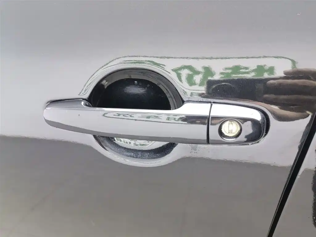 Toyota RAV4 Rongfang 2012 Styling Edition 2.0L Automatic 4WD фото 18