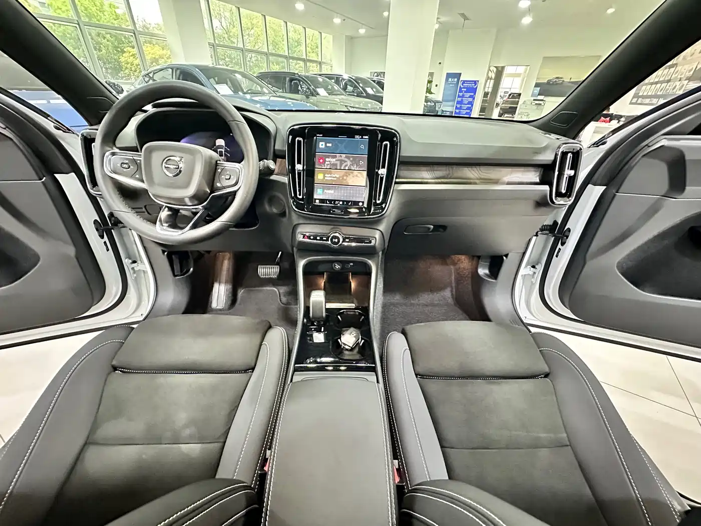 VOLVO XC40 NEW ENERGY