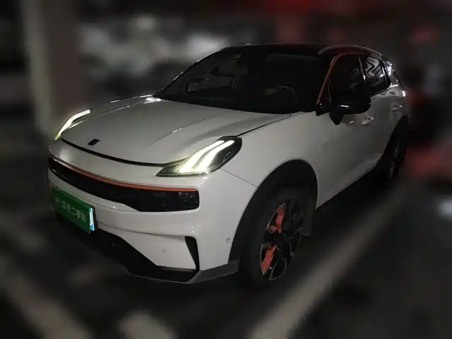 Lynk & Co 06 2021