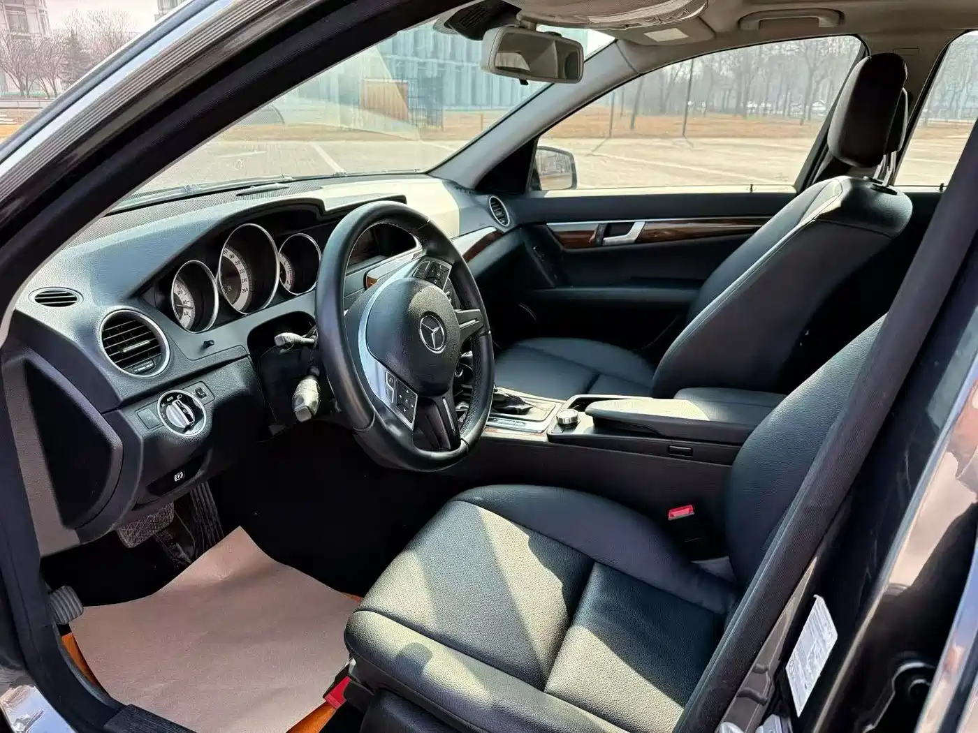 Mercedes-Benz C-Class 2011 C 200 CGI Elegance фото 9
