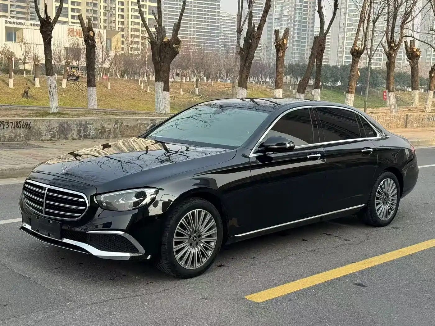  E CLASS
