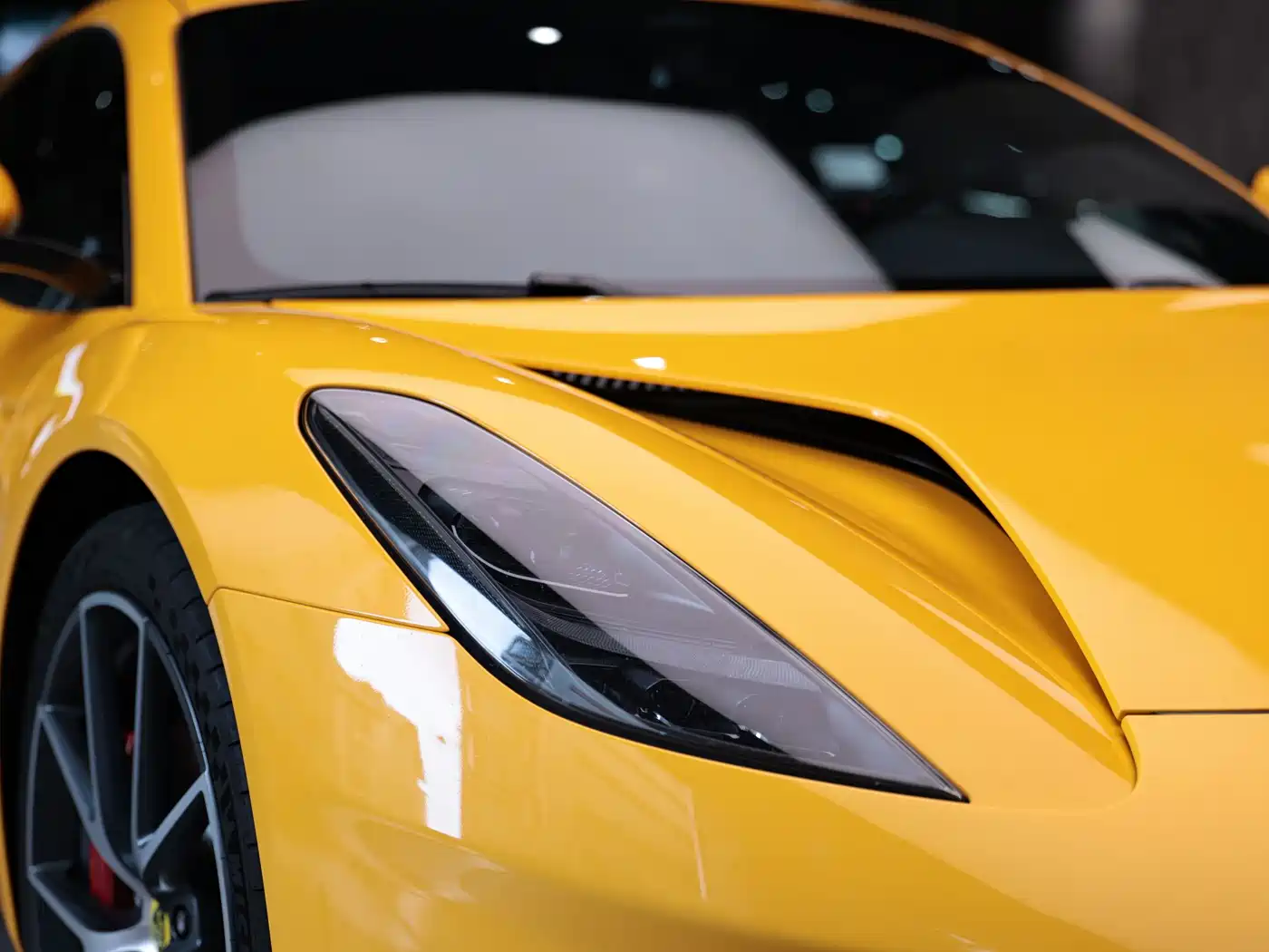 Lotus EMIRA 2024 2021 2.0T DCT First Edition