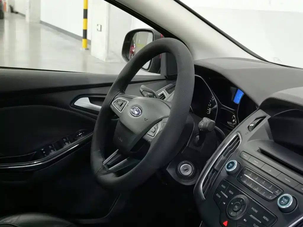 Photo 22 - Ford Focus