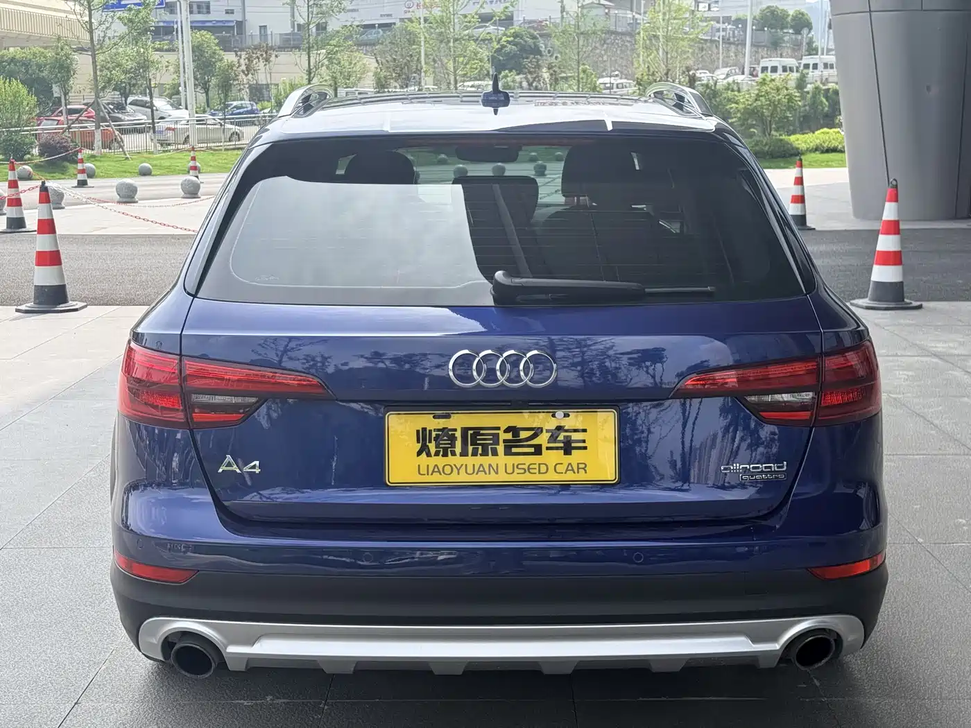 Audi A4 (Import) 2017 2017 45 TFSI allroad quattro Fashion
