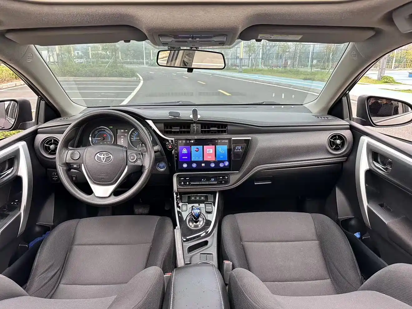 Toyota Levin 2017 Facelift Hybrid 1.8H GS E-CVT Elite Sunroof Edition China V фото 13