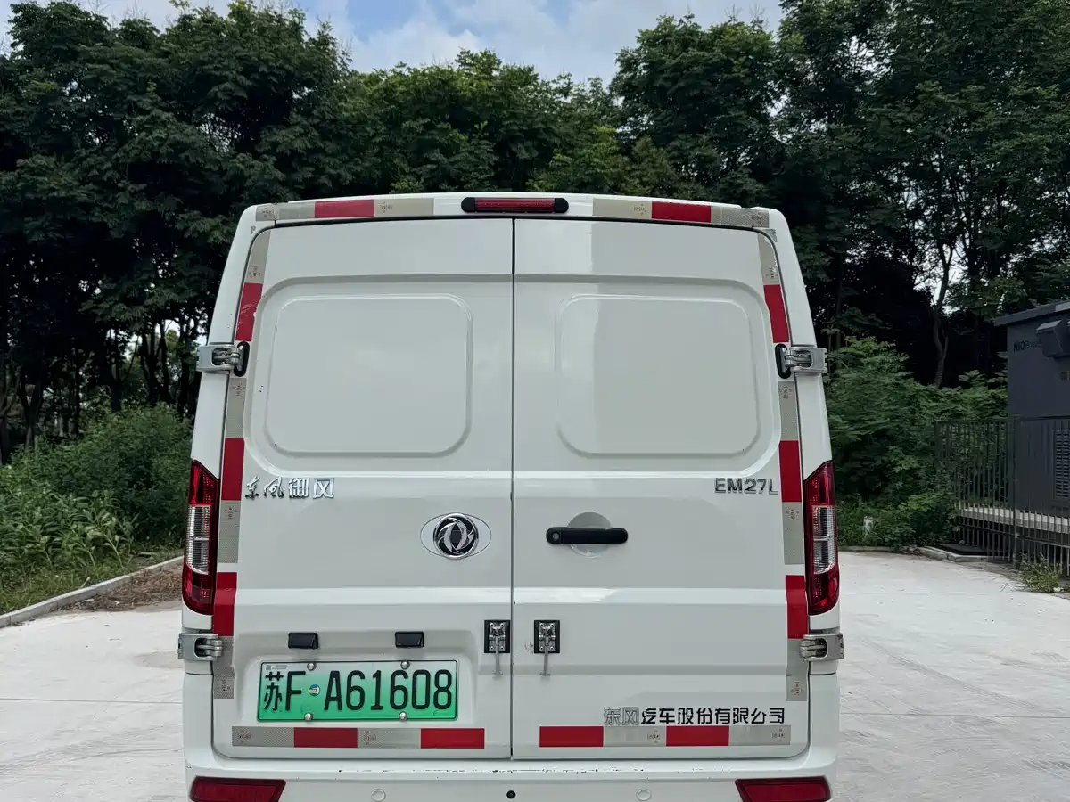 2025 Dongfeng Yufeng EM27