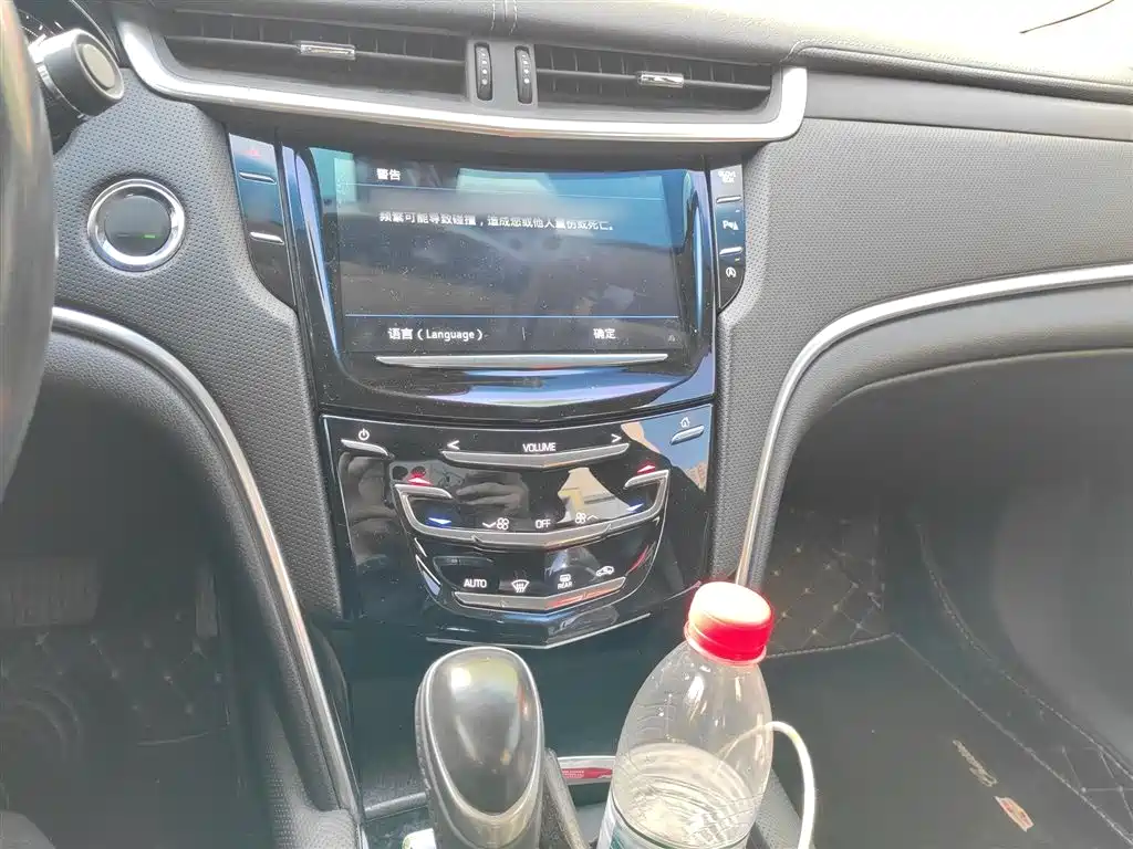 Cadillac XTS 2018 28T Technology фото 6