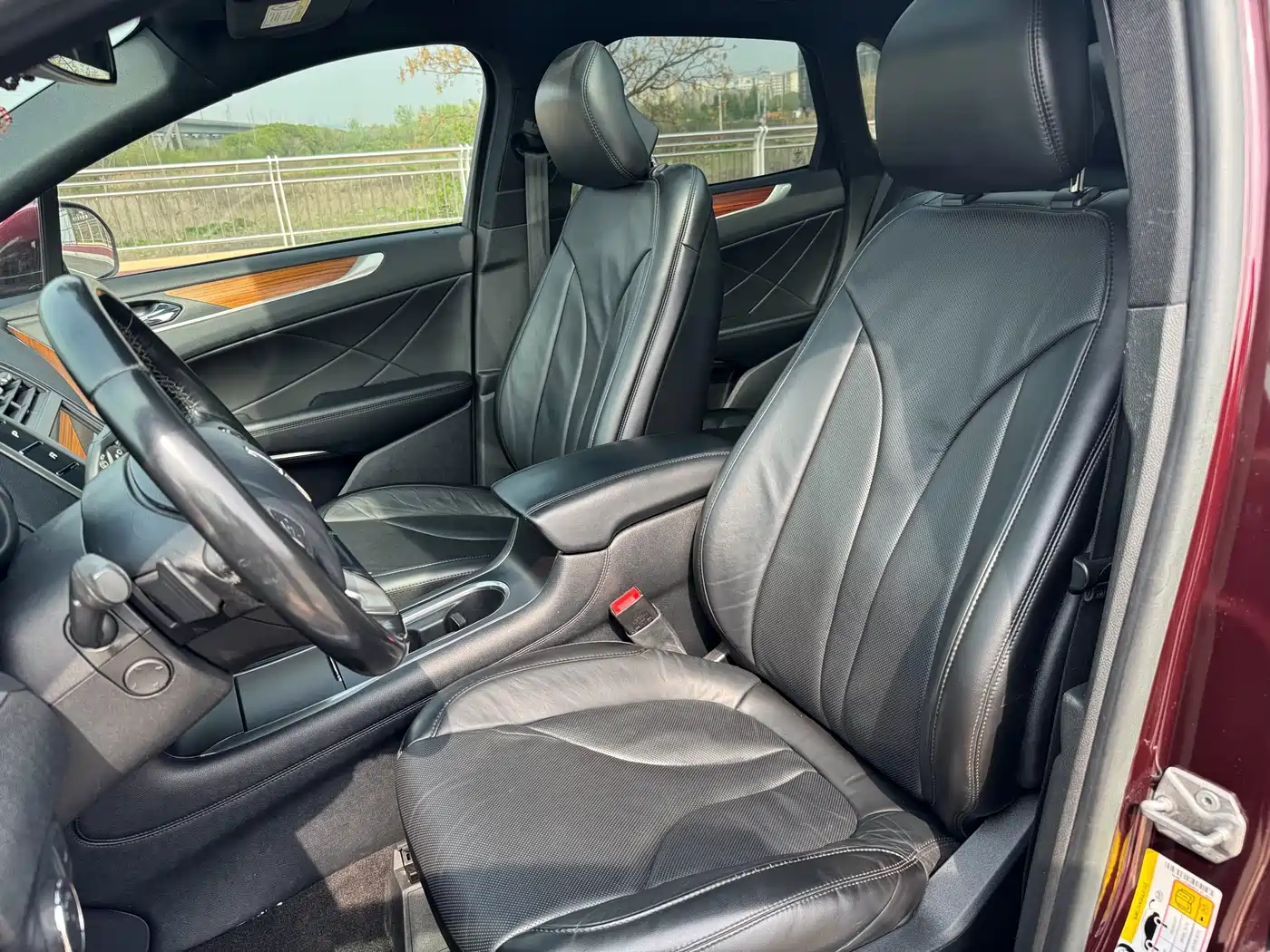 Photo 10 - Lincoln MKC