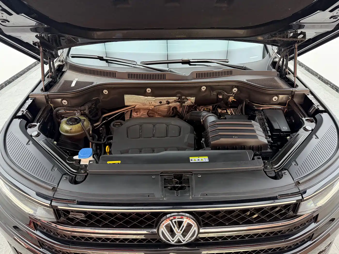 Volkswagen Talagon 2023 380TSI 4WD R-Line Touring Edition фото 6