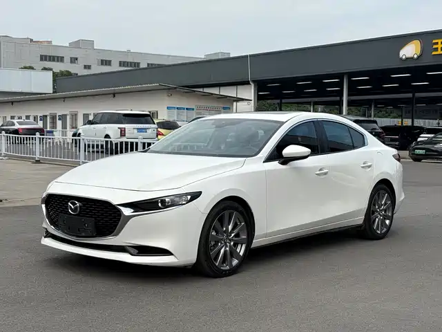 Mazda 3 Axela 2020 2.0L Automatic Zhi Ya Edition