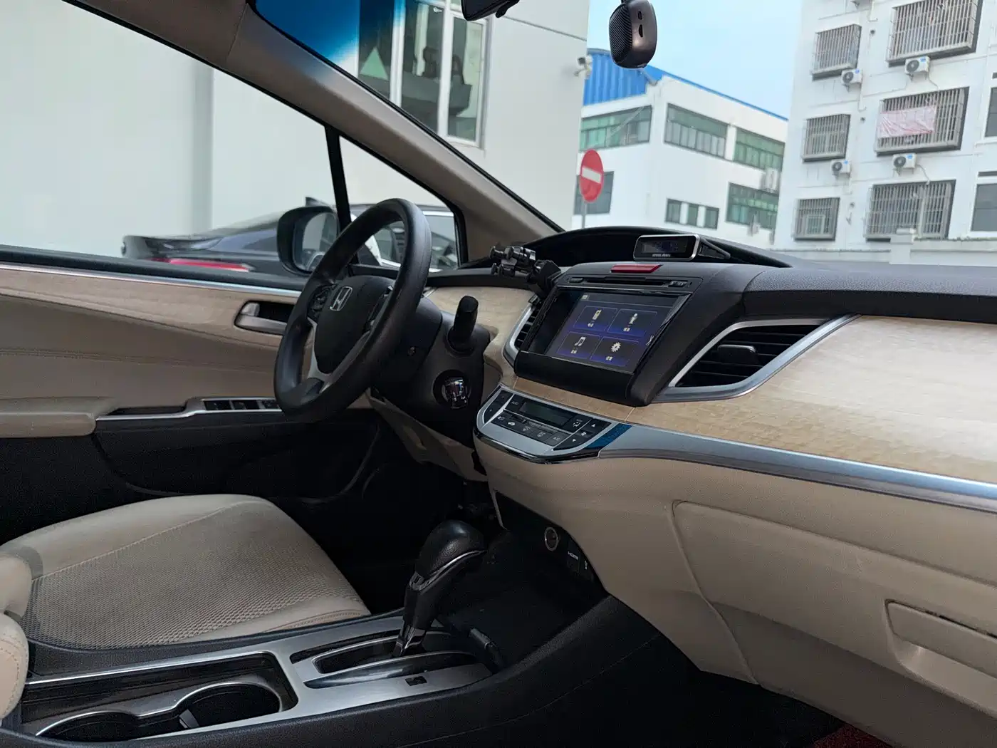 Honda Jade 2014 2014 1.8L Automatic Comfort Elite 5-seater