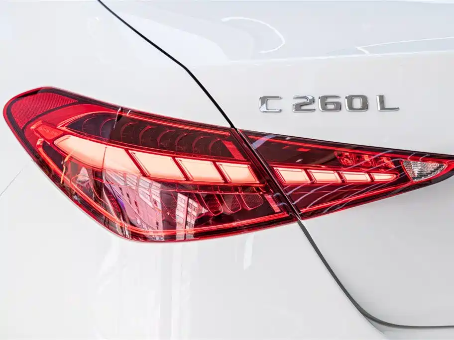 Mercedes-Benz C-Class 2025 Facelift C 260 L Sport Edition фото 7