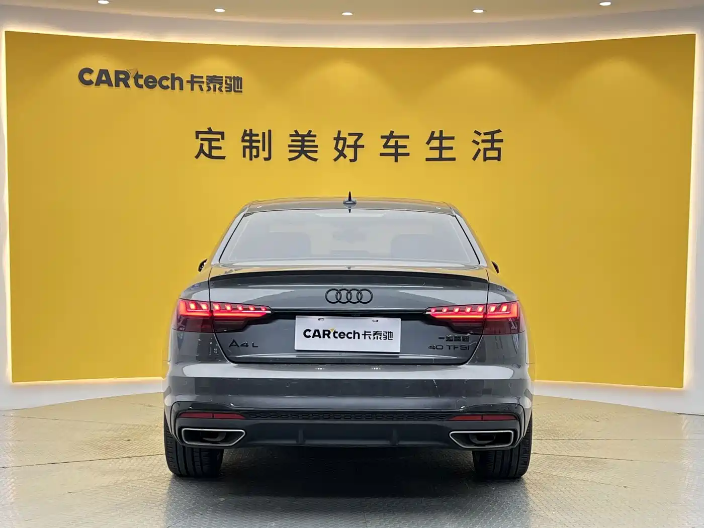 Фото 26 - Audi A4L
