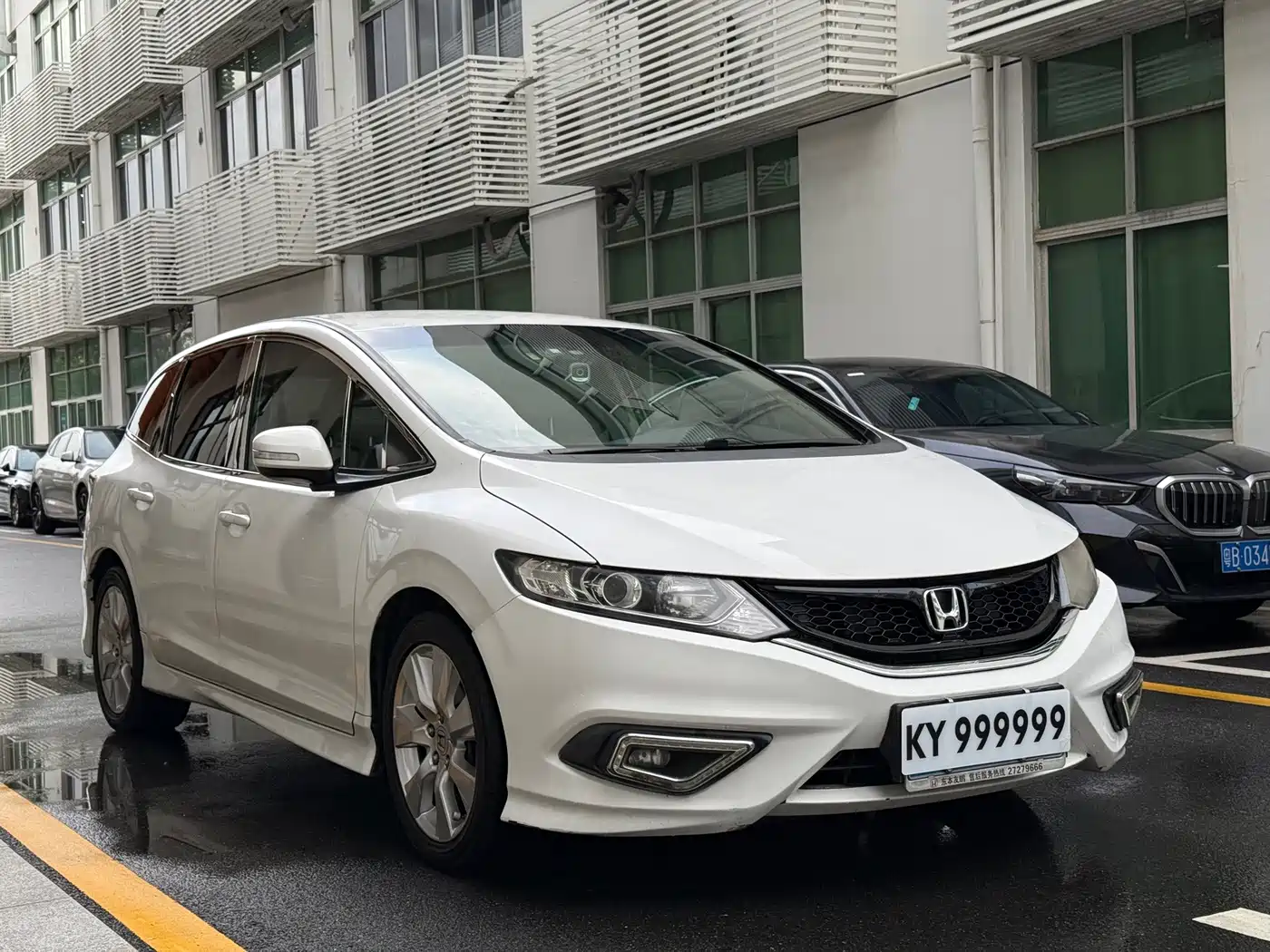 Honda Jade 2014 2014 1.8L Automatic Comfort Elite 5-seater