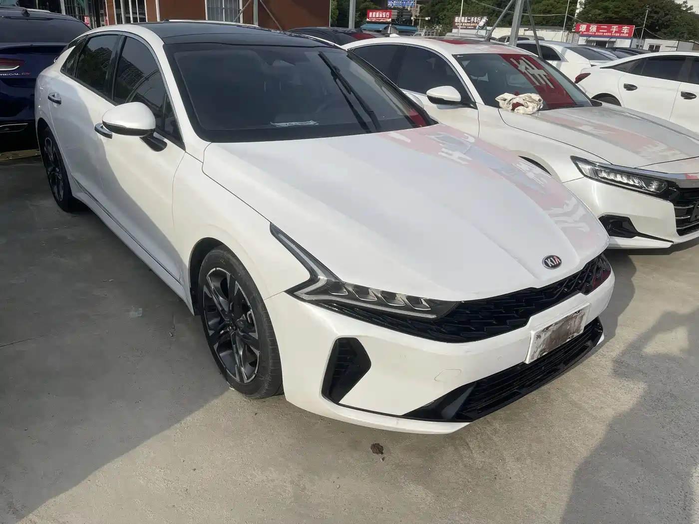 Kia K5 2020 270T CVVD Luxury Edition фото 3