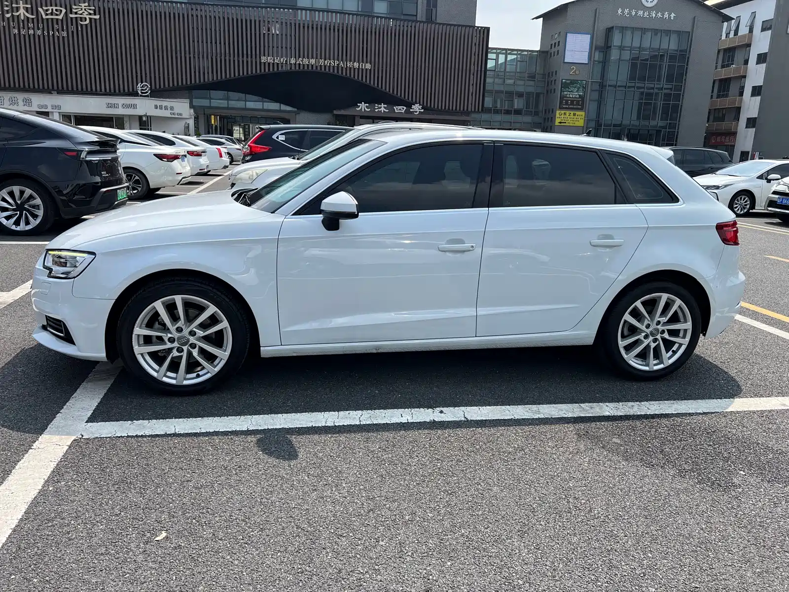 Фото 2 - Audi A3