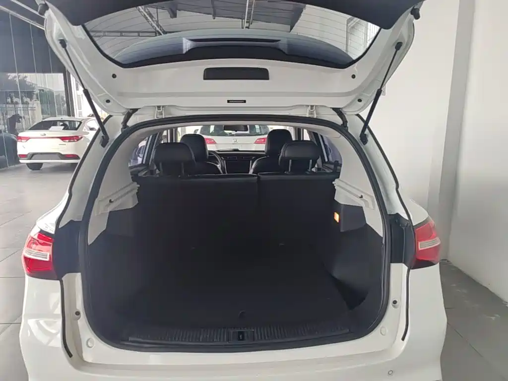 Roewe RX3 2019 2018 1.6L CVT Flagship