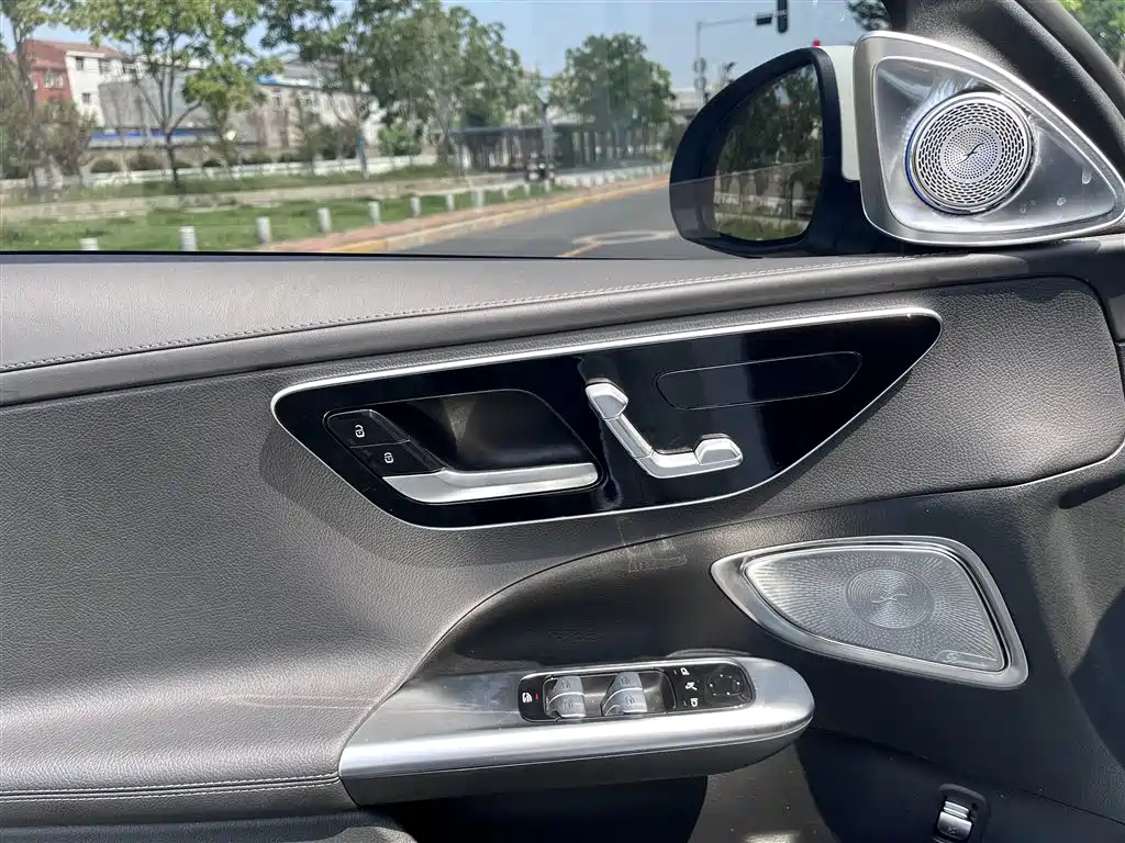 Mercedes-Benz C-Class 2022 C 260 L Sport Edition фото 6