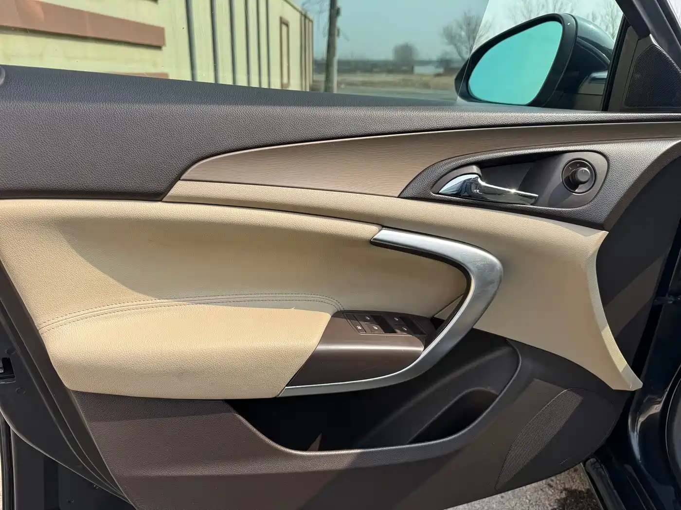 Buick Regal 2012 Model 2.0L Luxury фото 12