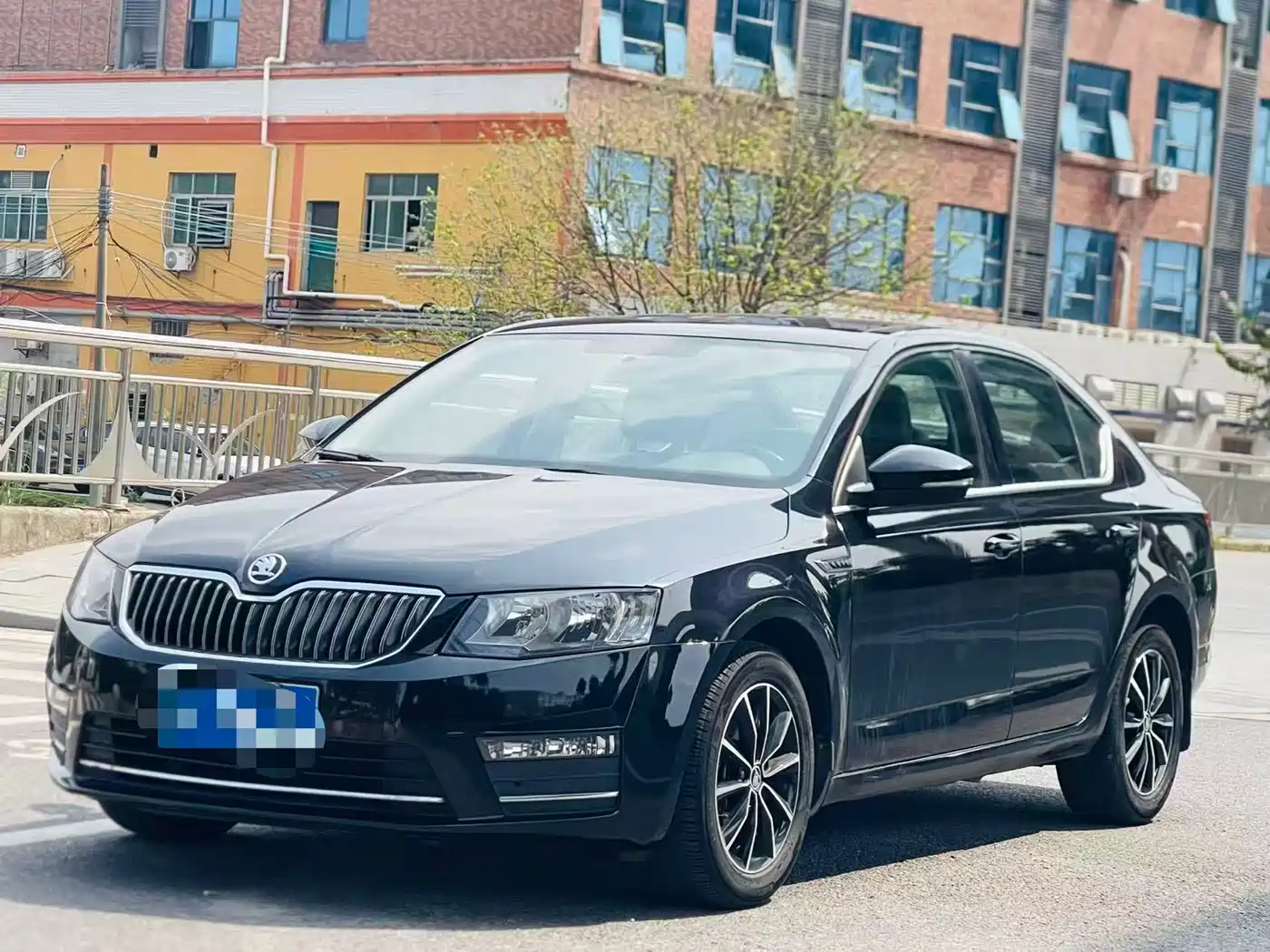 Škoda Octavia 2016 TSI280 DSG Smart Edition