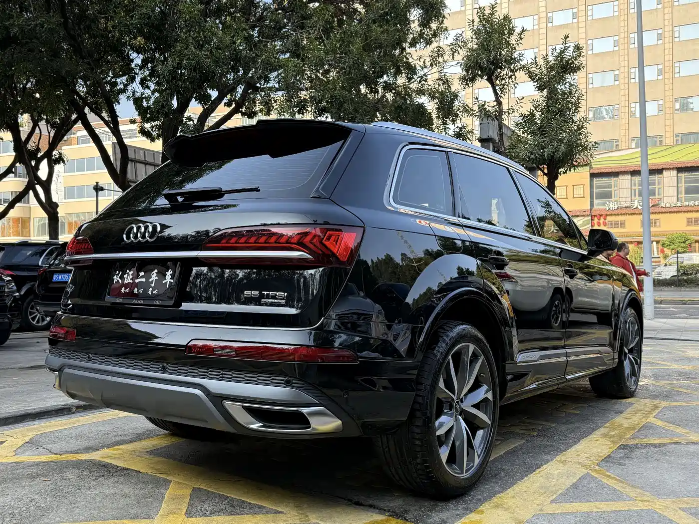 AUDI Q7