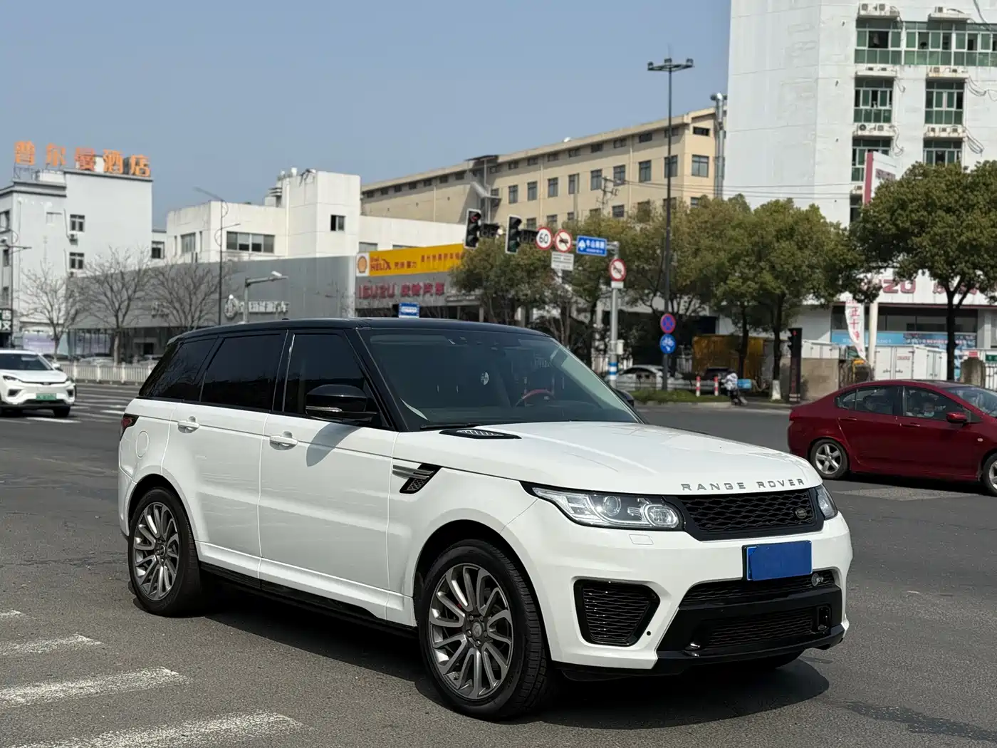Land Rover Range Rover Sport 2017 3.0 SC V6 HSE фото 3