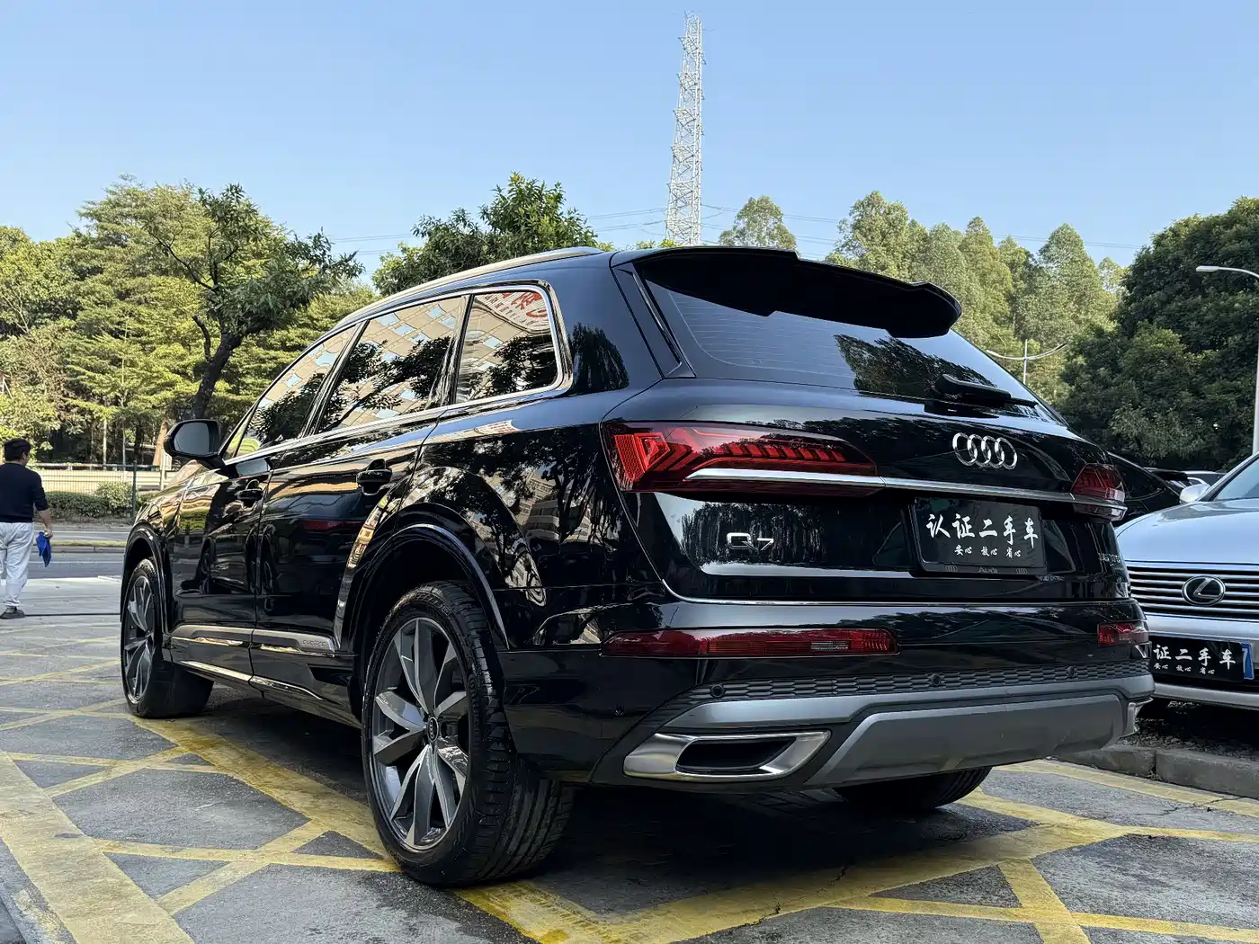AUDI Q7