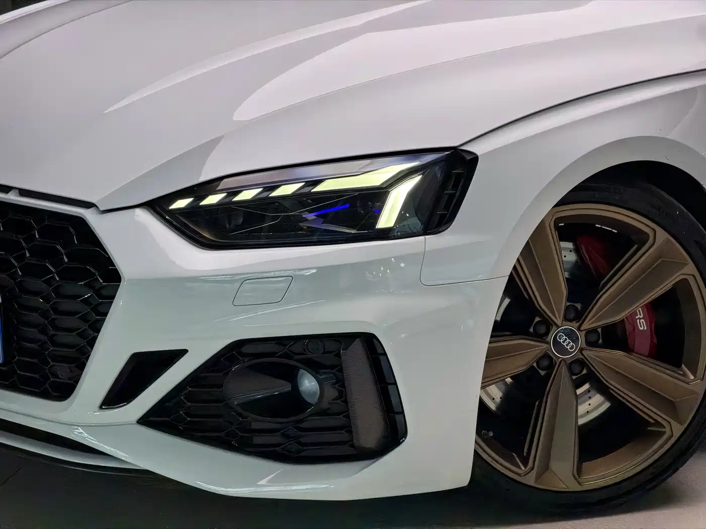 Photo 9 - Audi RS 5