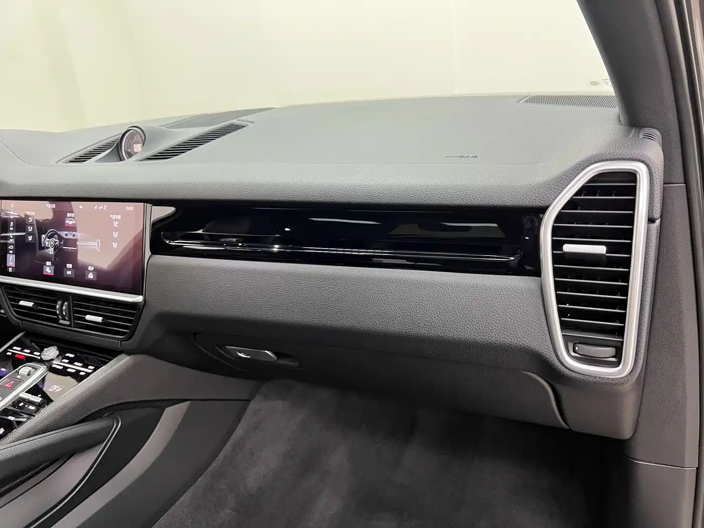 Porsche Cayenne 2019 Cayenne 3.0T фото 26