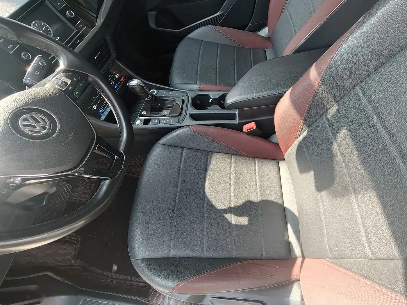 Volkswagen Bora 2020 1.5L Automatic Elite фото 17