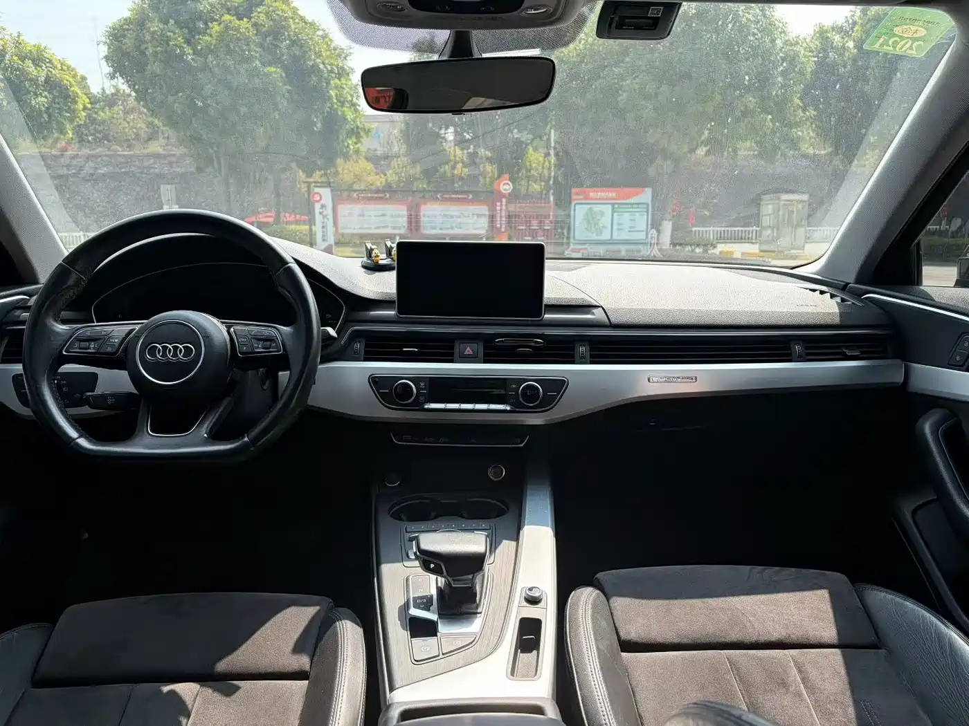 Audi A4L 2017 45 TFSI quattro Style Edition фото 5