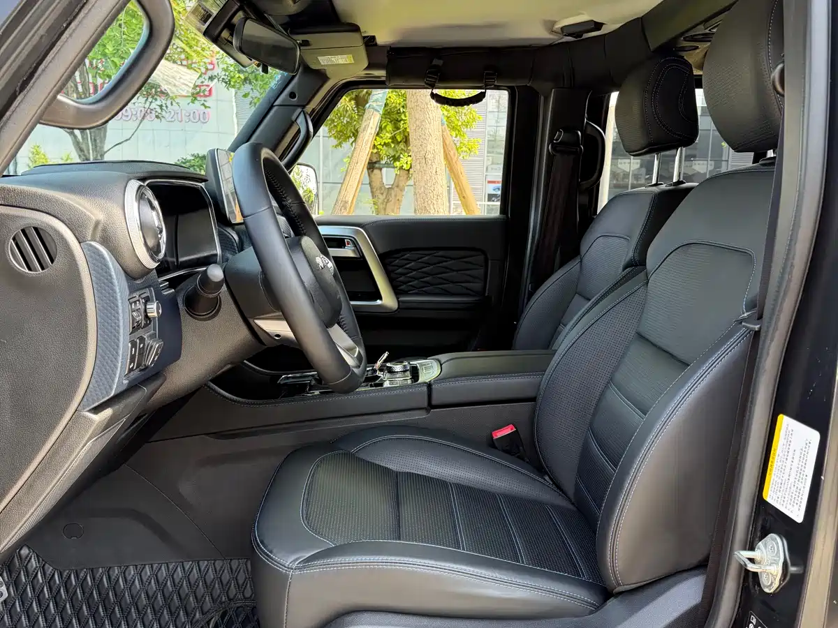 BAIC ORV Beijing Offroad BJ40 2023 2.0D Automatic 4WD Blade Hero Edition Knight Type фото 7