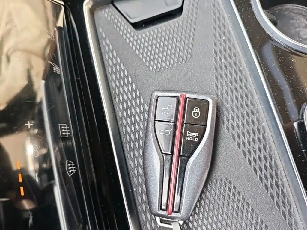 Фото 9 - Hongqi HS7