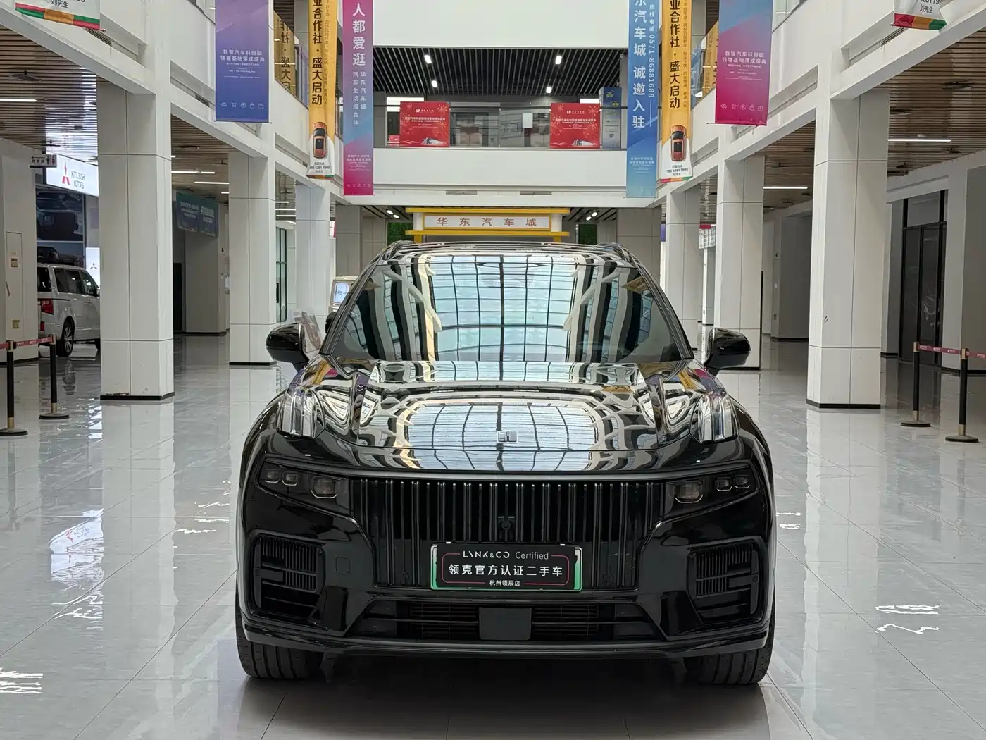 Lynk & Co 09 EM-P 2021 2.0T PHEV Halo 6-seater фото 2