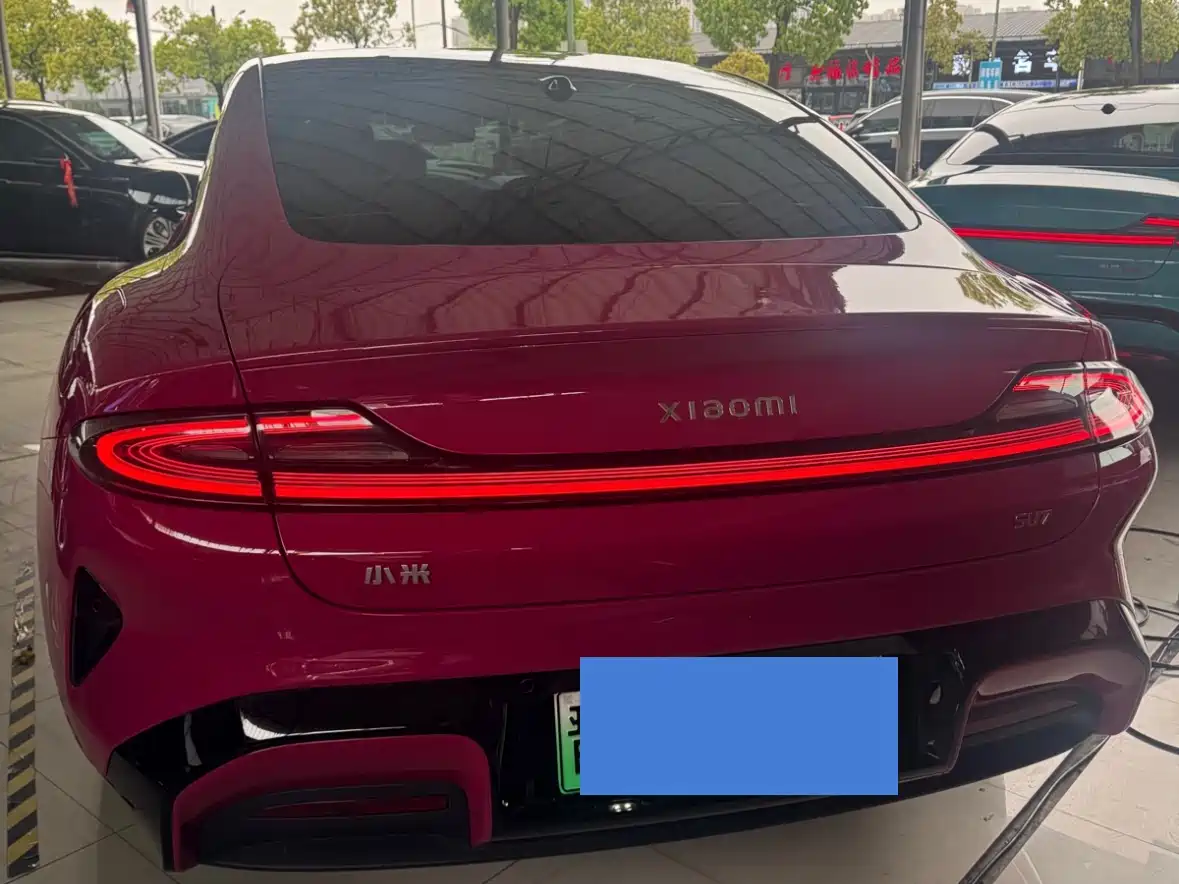 XIAOMI CAR XIAOMI SU7