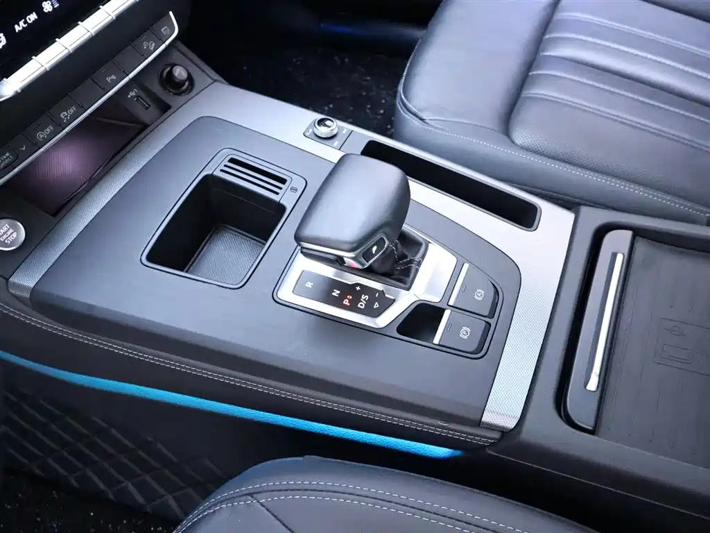 Audi Q5L 2021 40 TFSI Fashion Elegance фото 12