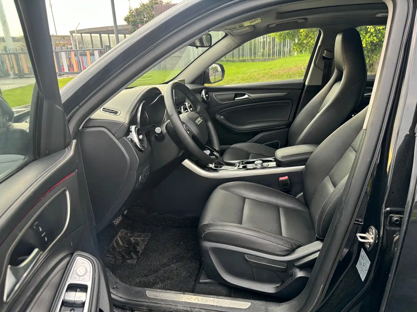 Junma MEET 3 (Meitu 3) 2018 2018 1.5T CVT Comfort Edition