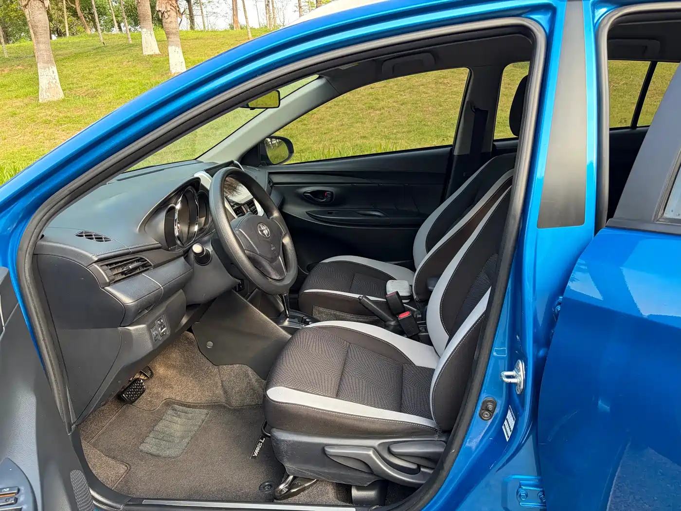 Toyota YARiS L Zhi Xuan 2021 Zhi Xuan X 1.5L CVT Luxury Edition фото 8