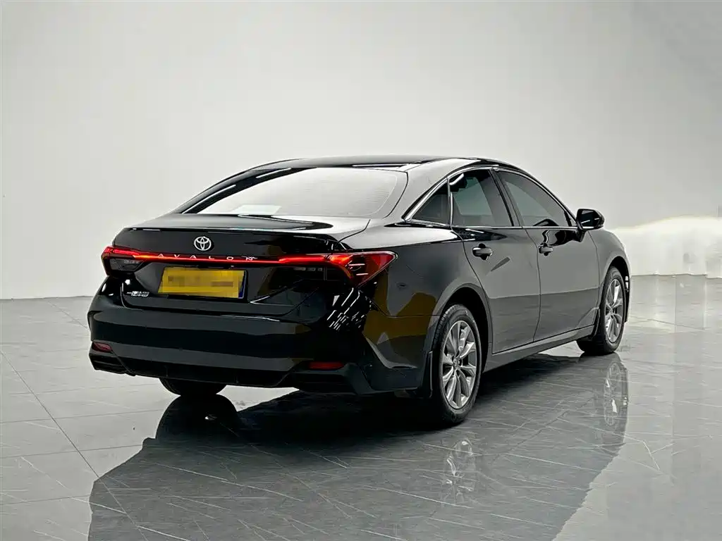Toyota Avalon 2024 Model 2.0L Progressive Edition фото 6