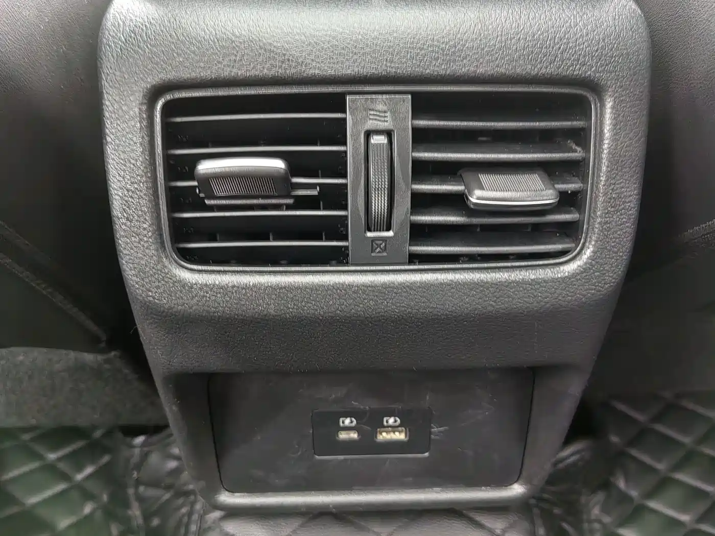 Photo 23 - Nissan X-Trail