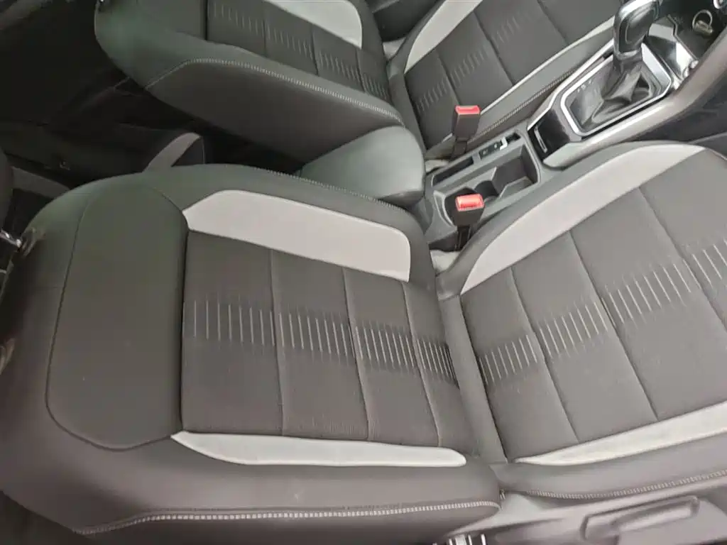 Volkswagen T-ROC 2020 230TSI DSG 2WD Progressive фото 25