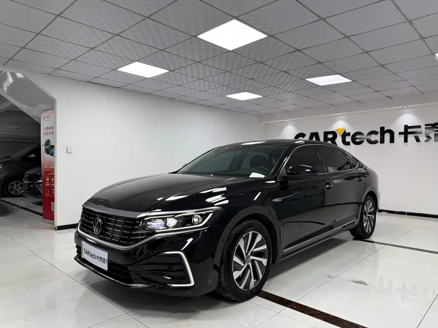 VOLKSWAGEN PASSAT NEW ENERGY