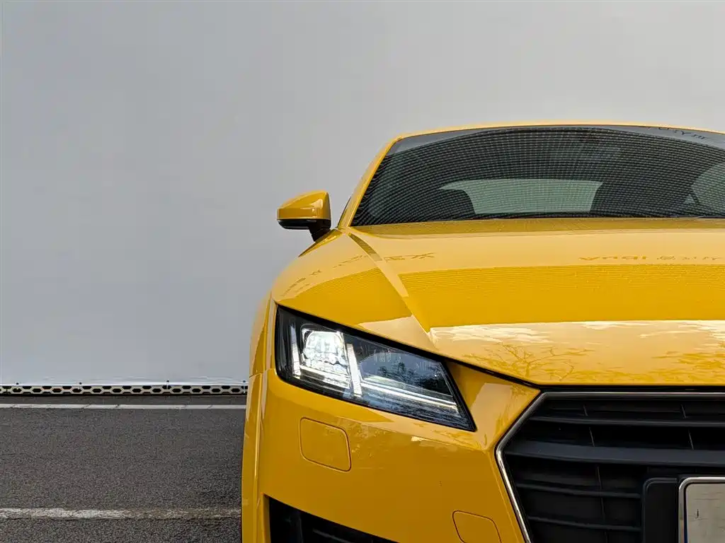 Audi TT 2015 TT Coupe 45 TFSI фото 4