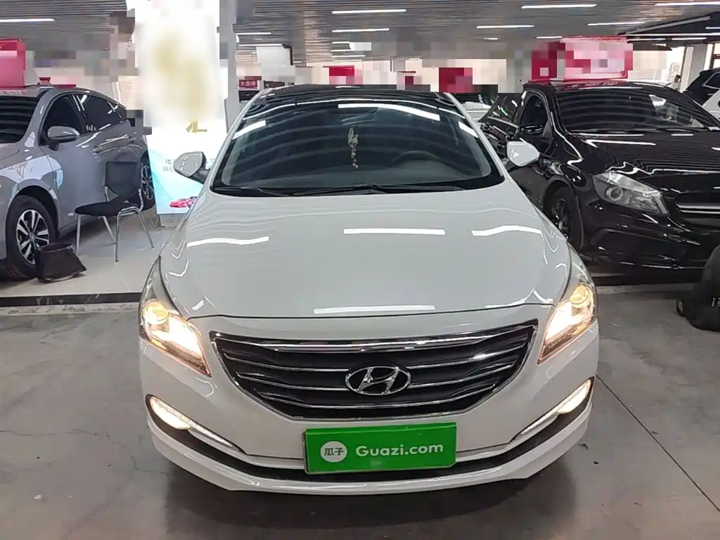 Hyundai Mistra 2014 1.8L Auto Smart GLS фото 3
