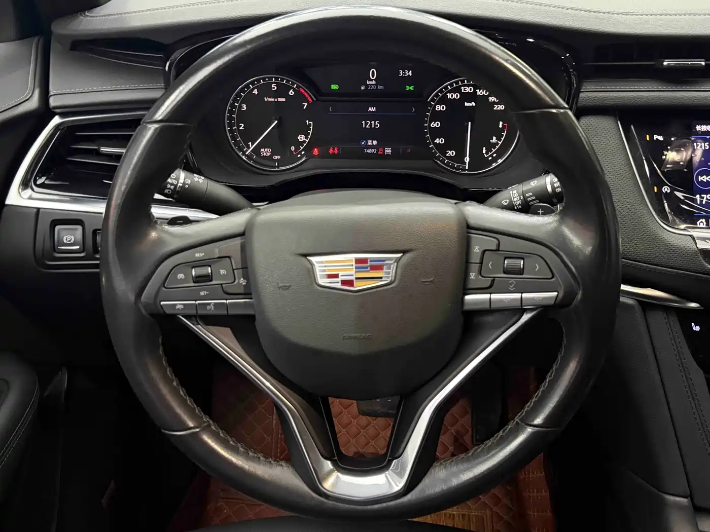 CADILLAC XT6