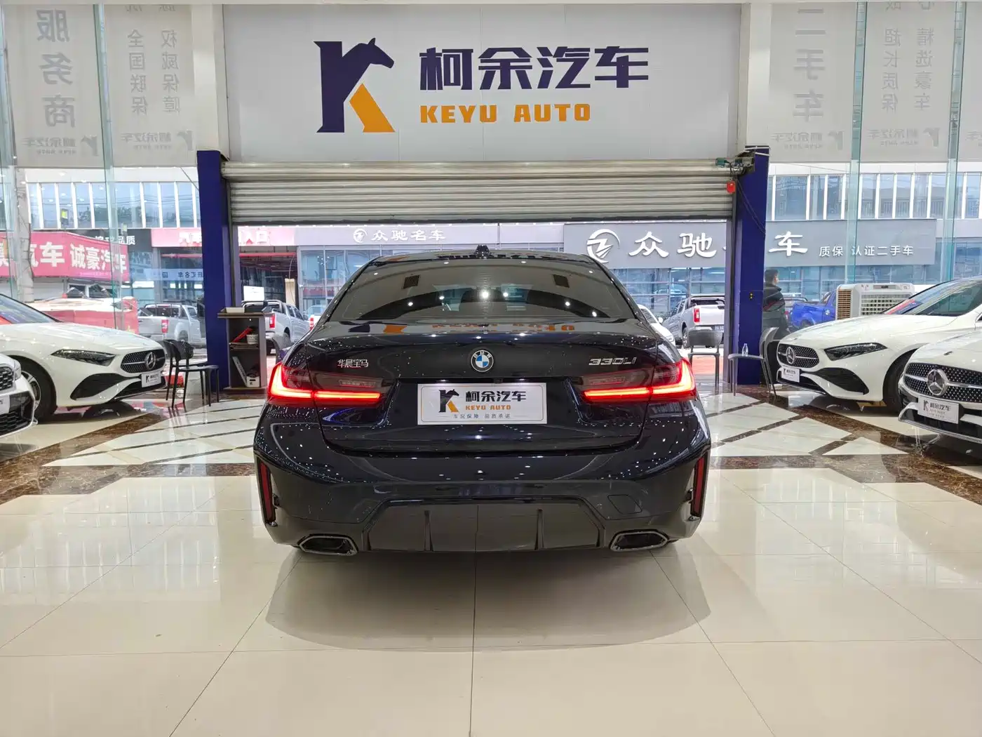 BMW 3-SERIES