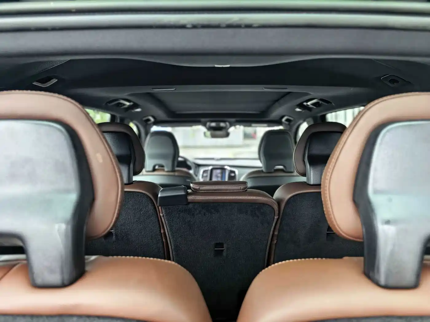 Volvo XC90 Plug-in Hybrid 2023 2023 T8 RECHARGE Intelligent Premium Luxury Edition 7-seater