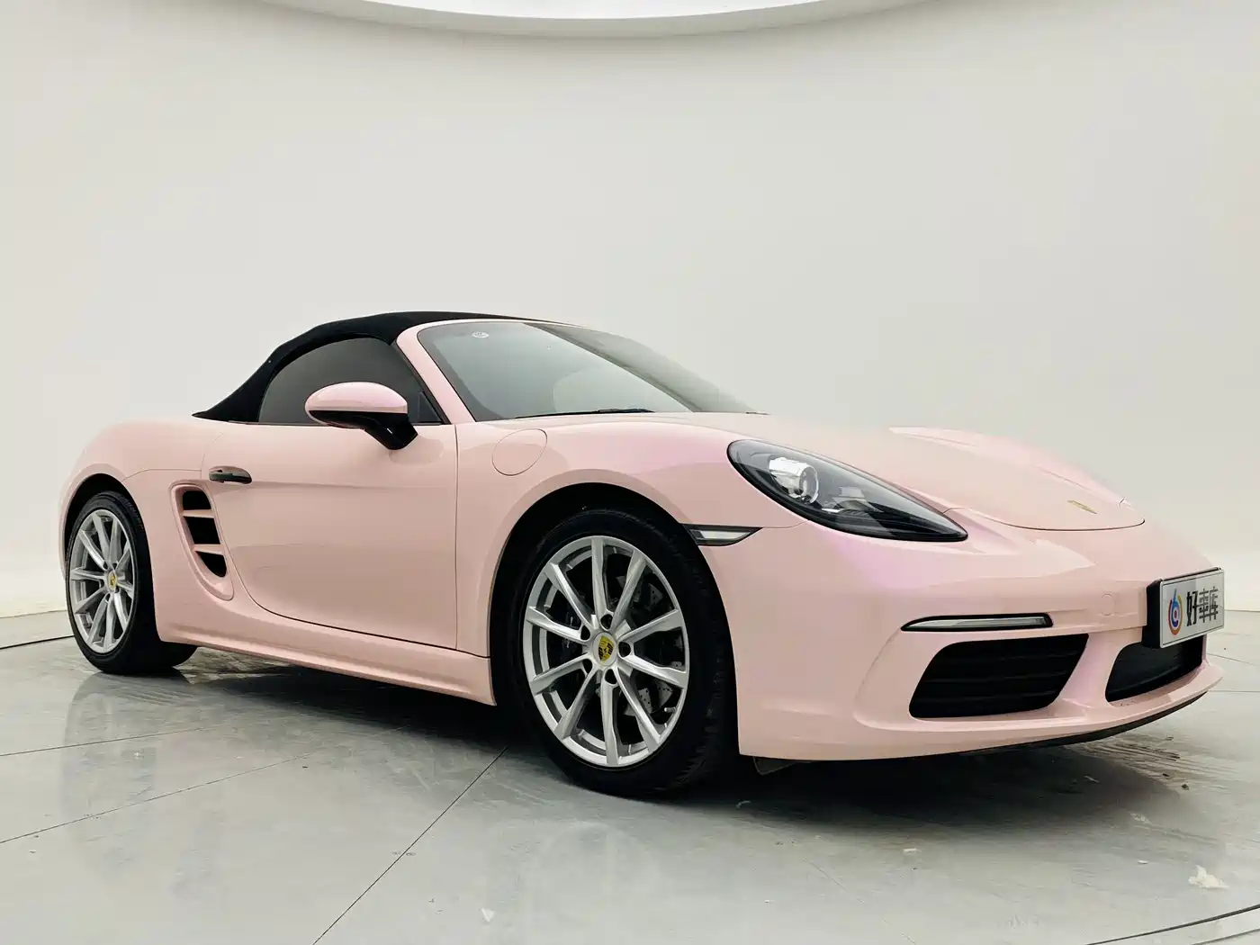 Porsche 718 2018 Boxster 2.0T фото 3